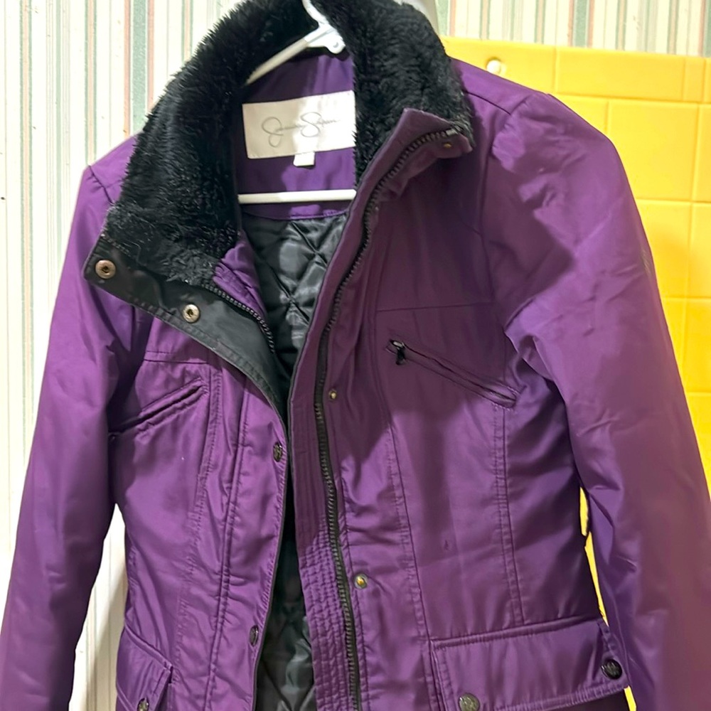 Jessica Simpson purple winter coat no hood. Women’s x/s